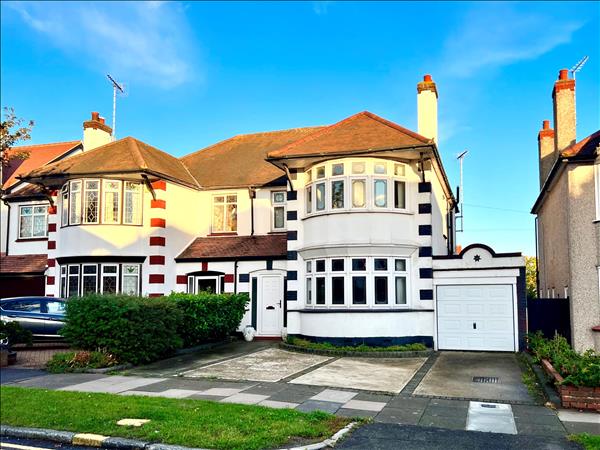 Marine Estate, Leigh on Sea